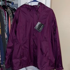 Women’s rain jacket NWT